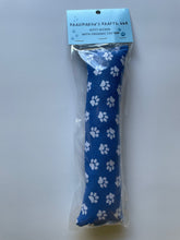 Load image into Gallery viewer, Kitty Kicker with Organic Cat Nip Homemade